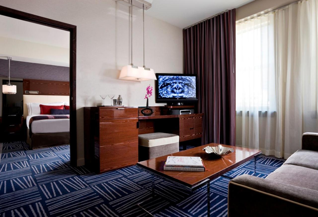 The Joule Hotel Dallas Exterior photo