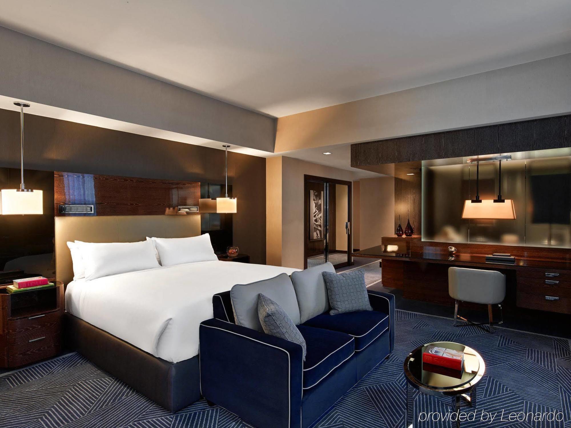 The Joule Hotel Dallas Exterior photo